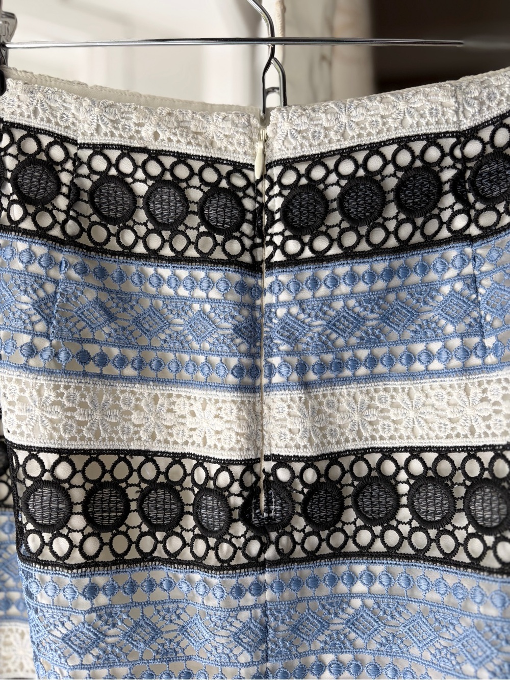 Talbots Petites Black/Blue/White Striped Lace-Trim Skirt Office Preppy Sz 12P - Picture 4 of 7
